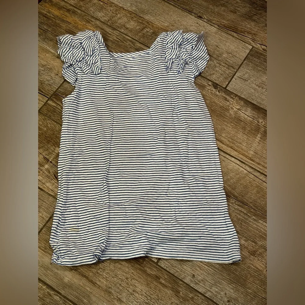 Striped Top with Star Design​